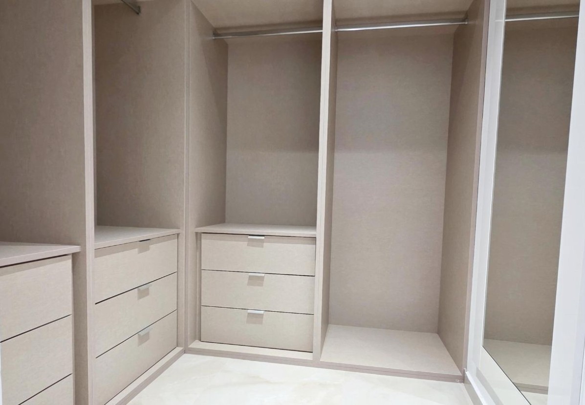 Property 2488 - Image 30